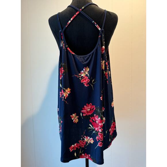 Women's Papermoon Sleeveless Basima Back Detail Blue Foral Top Size 3X, NWT - Picture 4 of 6